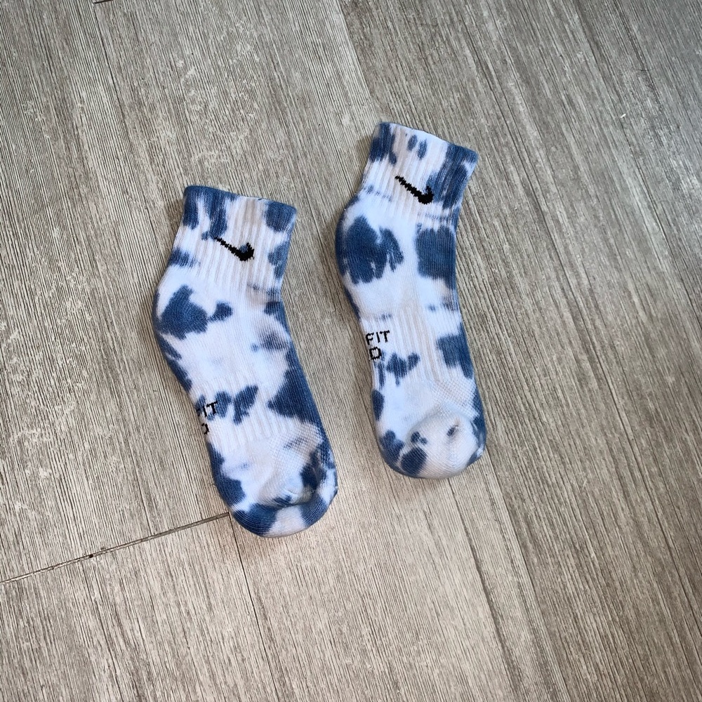 Nike Tie Dye Socks - Picture 5 of 5